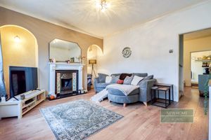 Photo 21- click for photo gallery